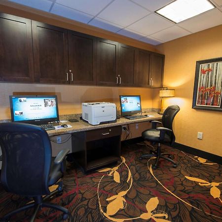 Hampton Inn & Suites Bismarck Northwest Exteriér fotografie