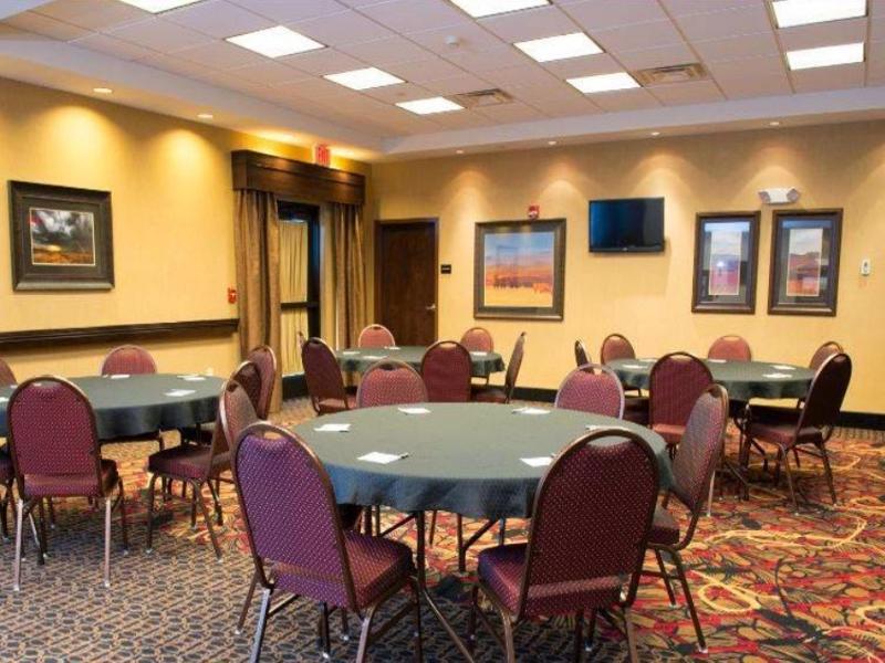 Hampton Inn & Suites Bismarck Northwest Exteriér fotografie