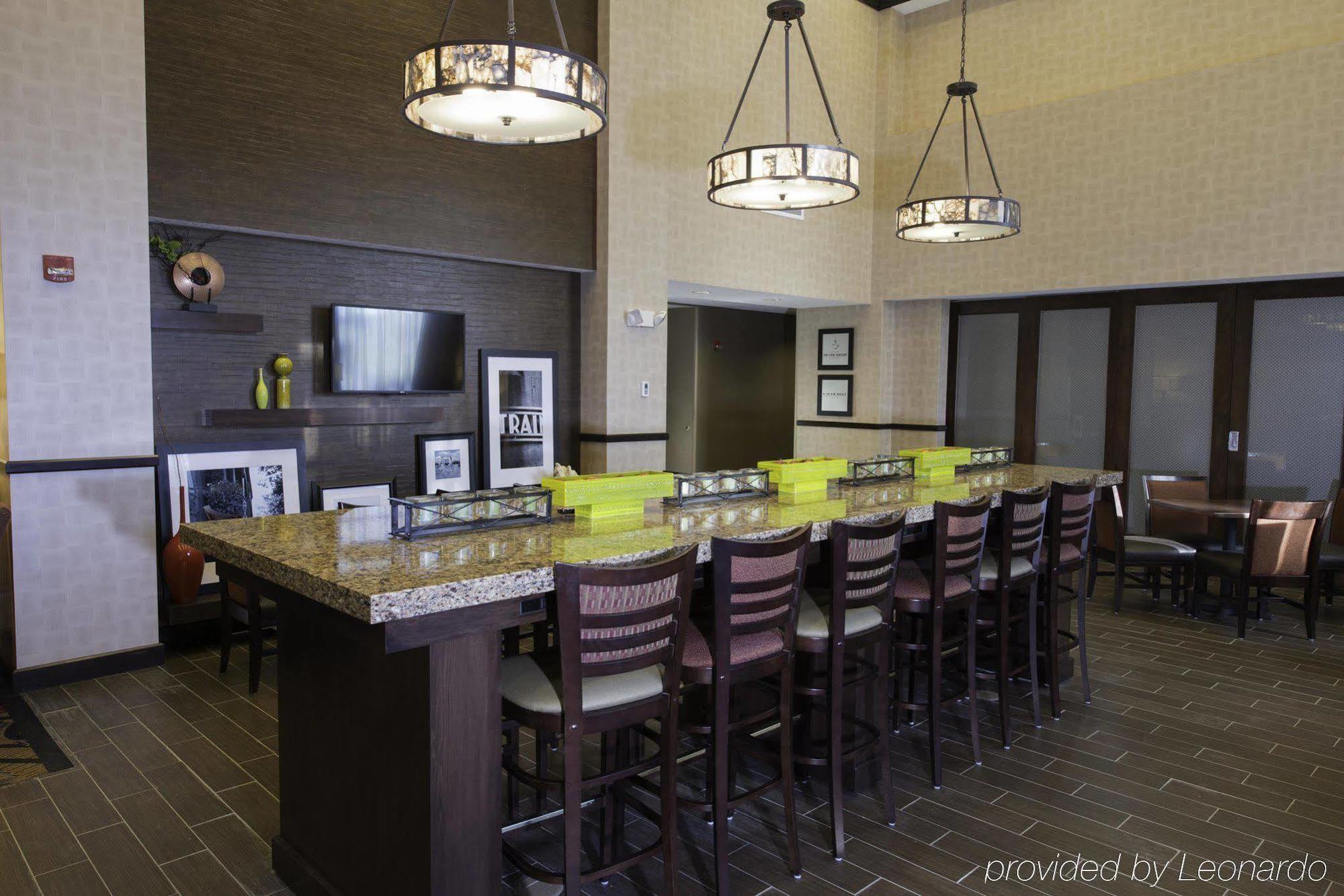 Hampton Inn & Suites Bismarck Northwest Exteriér fotografie