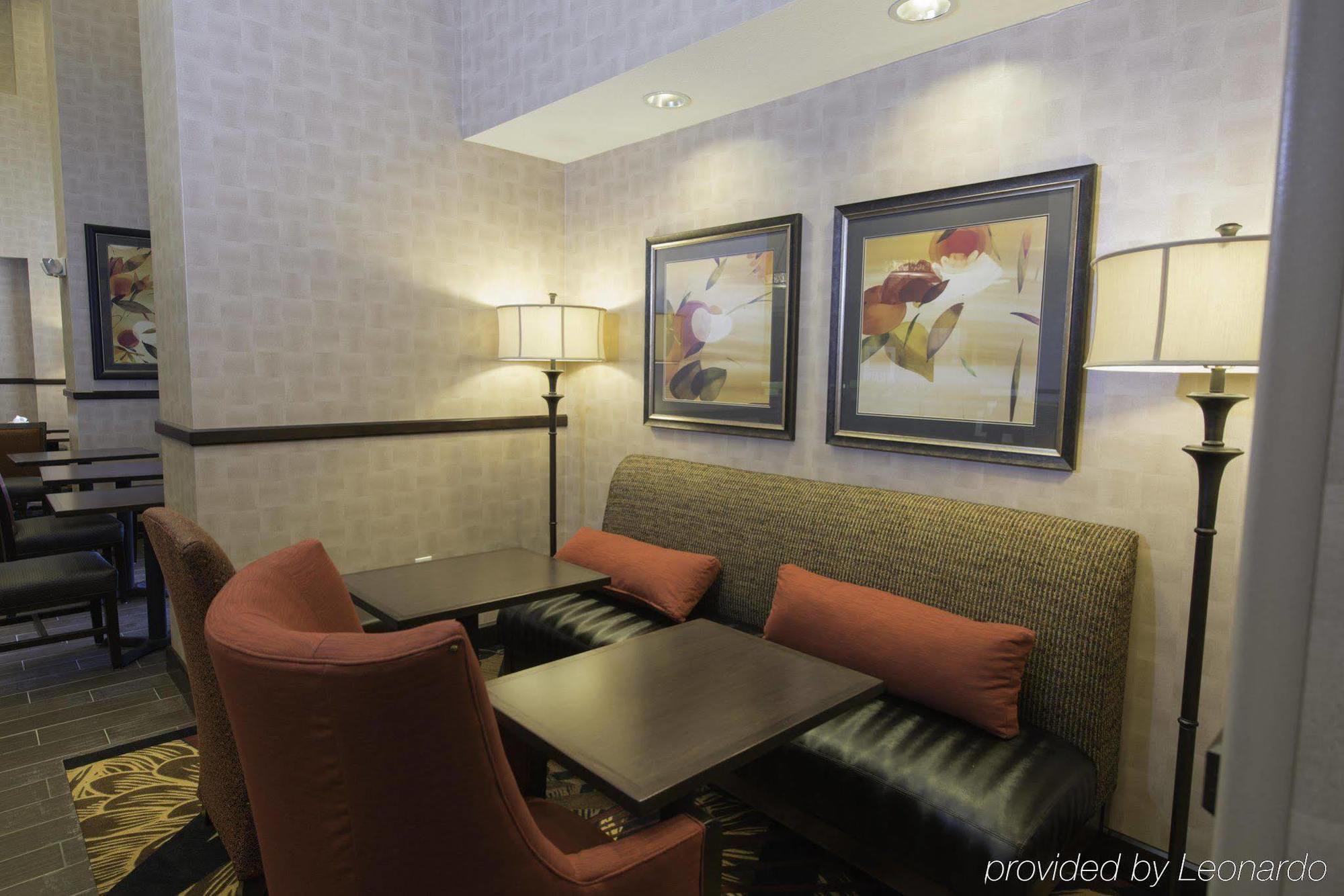 Hampton Inn & Suites Bismarck Northwest Exteriér fotografie